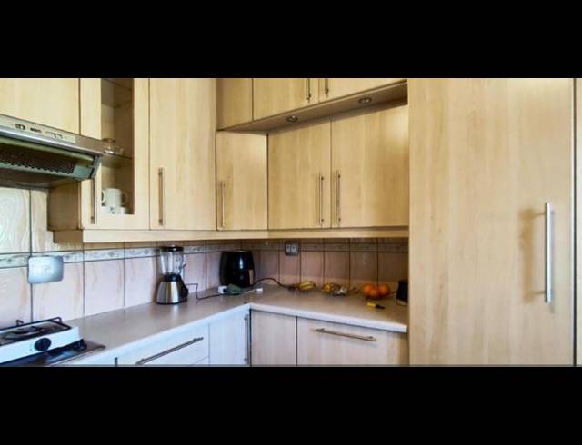 2 BEDROOM APARTMENT FOR SALE IN BENONI CENTRAL